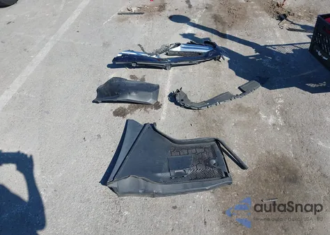 2018 Mercedes-Benz C 300 4Matic из США, поврежденный, VIN WDDWF4KB8JR403015